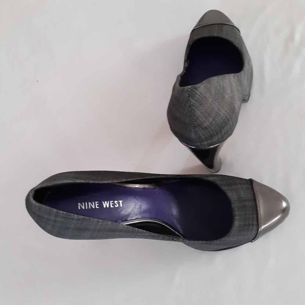 Nine West Women's High Heel Pumps - Picture 2 of 6